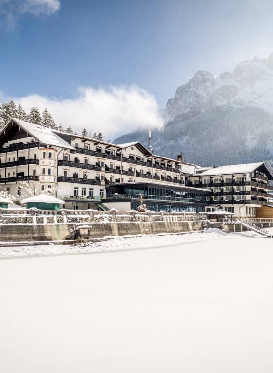 Das Eibsee Hotel im Winter