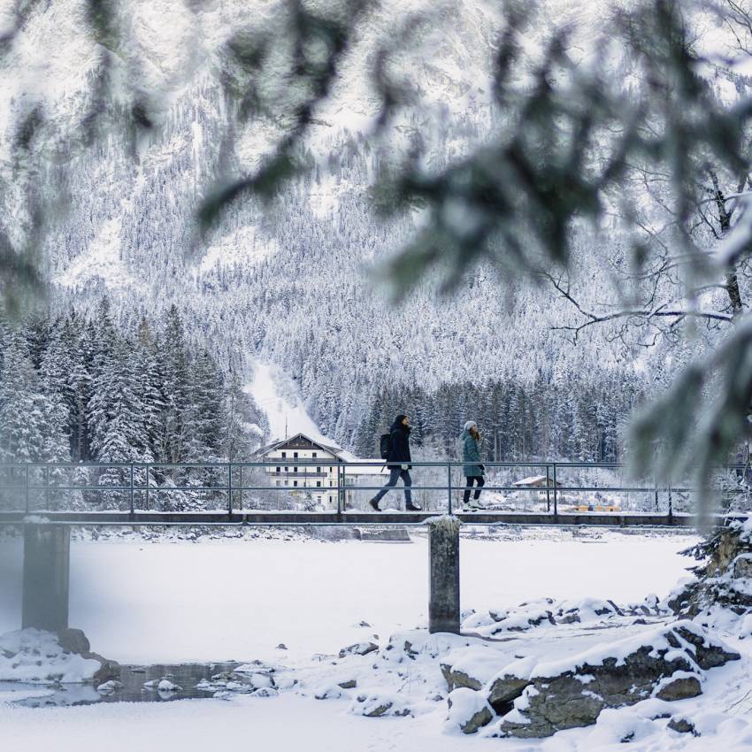 Between the Eibsee, Zugspitze massif and green forests: Natural wonders meet lifestyle hotel - Hotel Eibsee